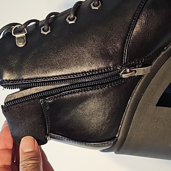 Cushionaire Black Boots Size 9.5 - Picture 6 of 10
